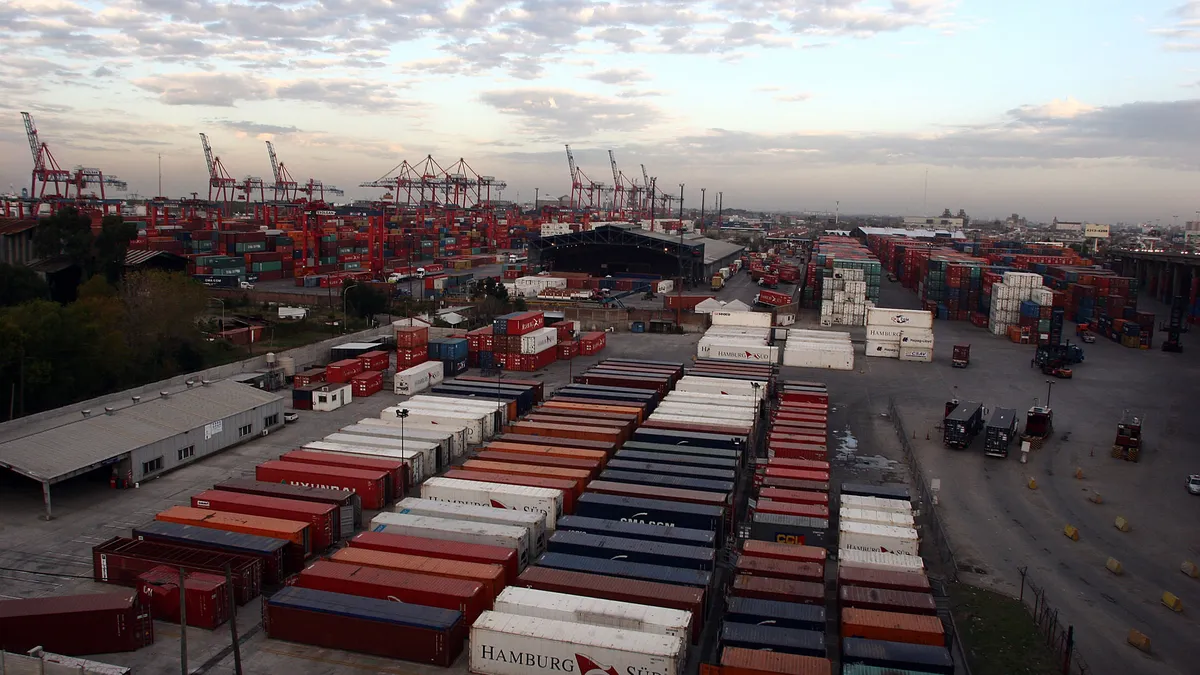 Diputados de la oposición piden al Gobierno informes sobre beneficios fiscales a empresas de China