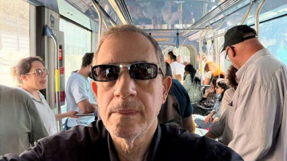 Maslatón criticó la tapa de Noticias sobre Adorni: “Los ‘liberales’ llegan al poder para robar”