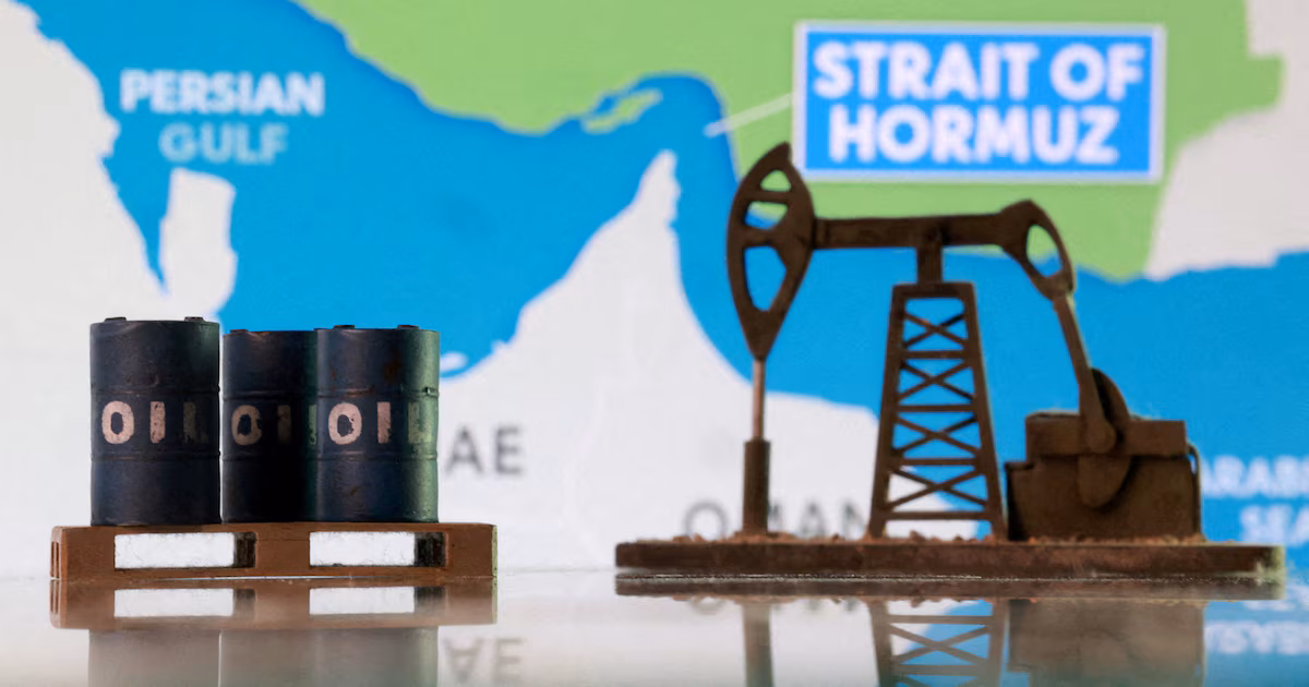 Guerra en medio oriente eleva el precio del petróleo por encima de USD 100 por barril tras cierre del estrecho de ormuz