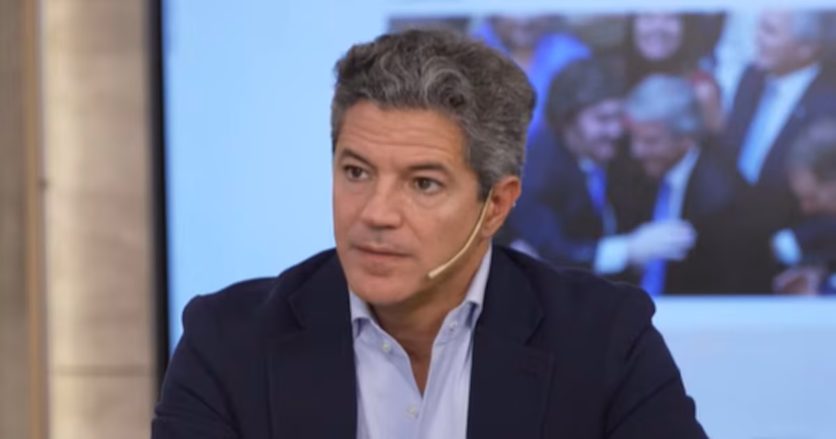 Luciano Laspina: empresas pasaron de Disneylandia a Guantánamo sin escala; explicó desafíos económicos del país