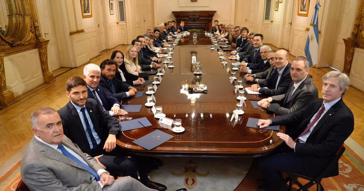 Estiman que provincias perdieron $1 billón por caída de la recaudación y la postura de Luis Caputo sobre suba de ingresos