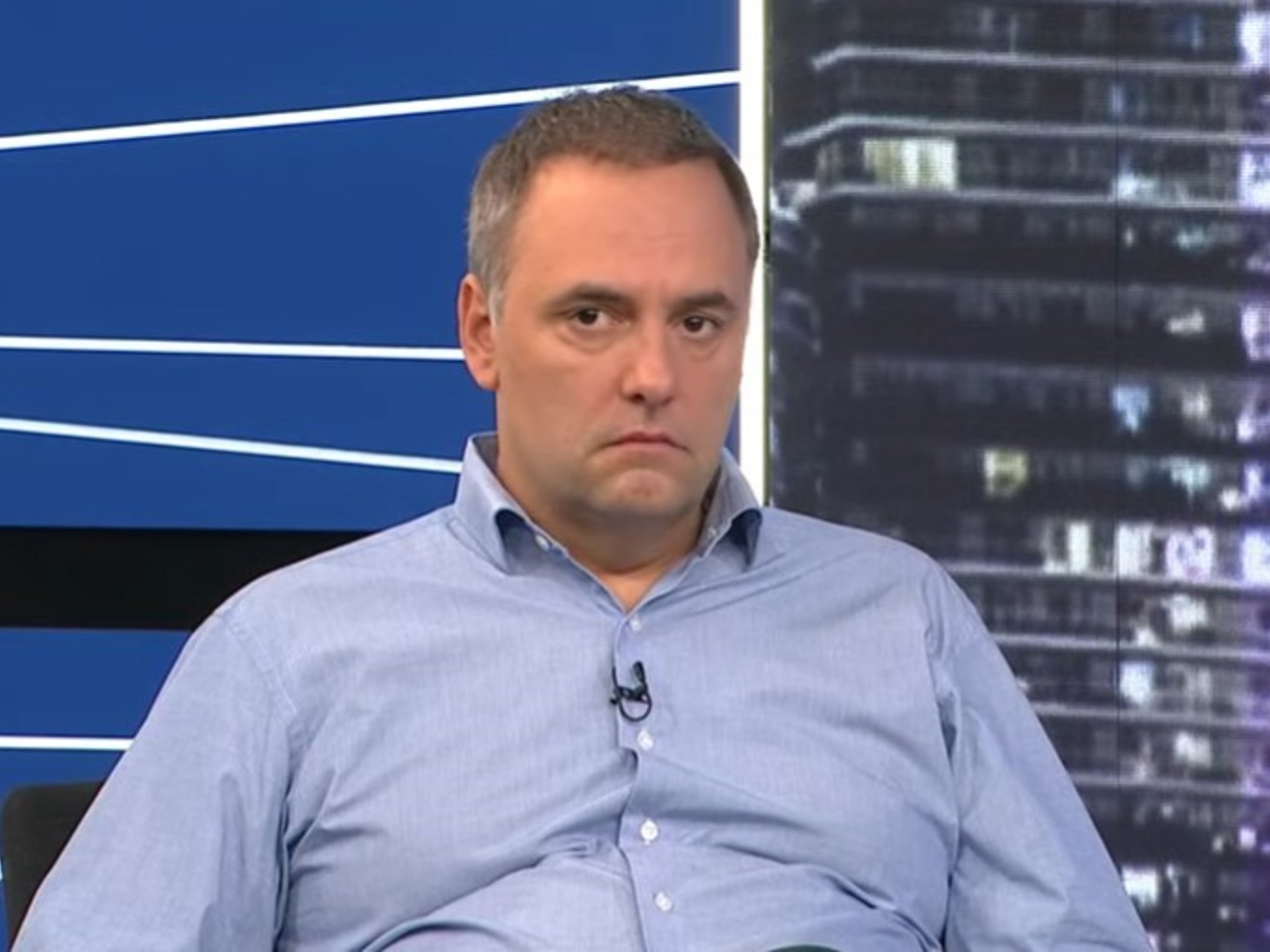 ¿Adorni llega a abril?, Pichetto rompehielos en el peronismo y un celular que no calla