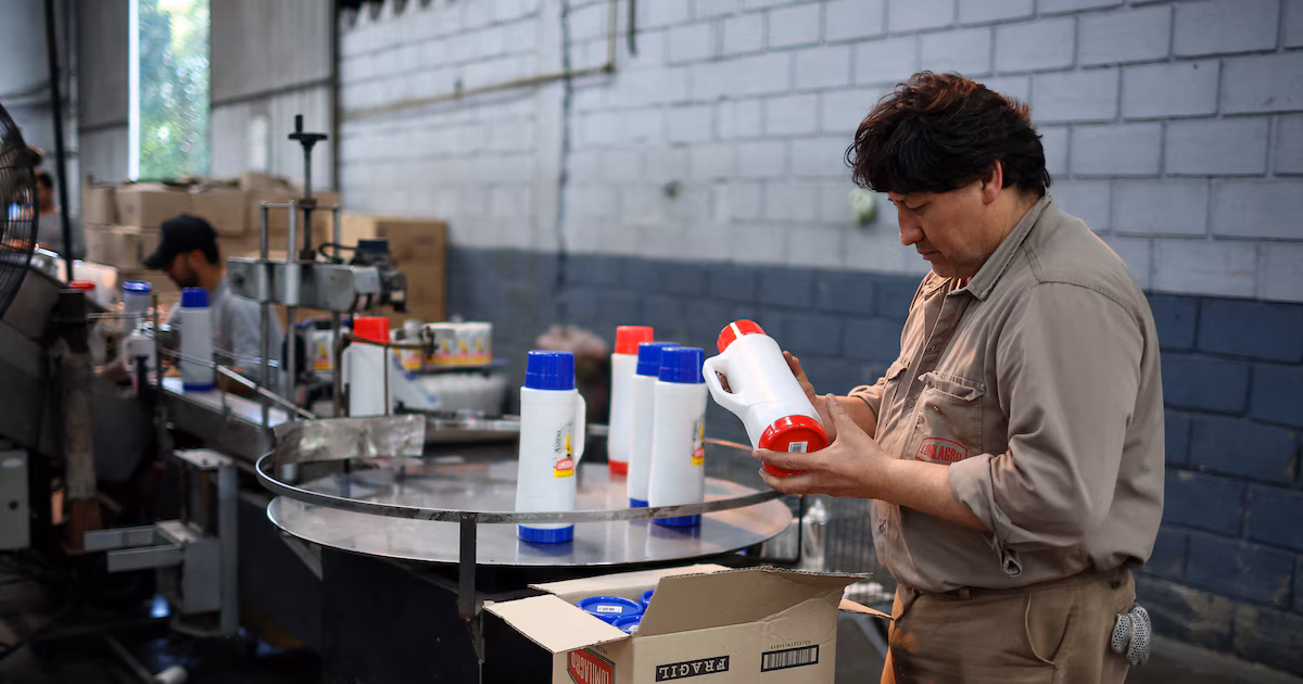 Lumilagro tras reducir personal: mensaje desafiante sobre pagar un termo $100 mil más genera revuelo