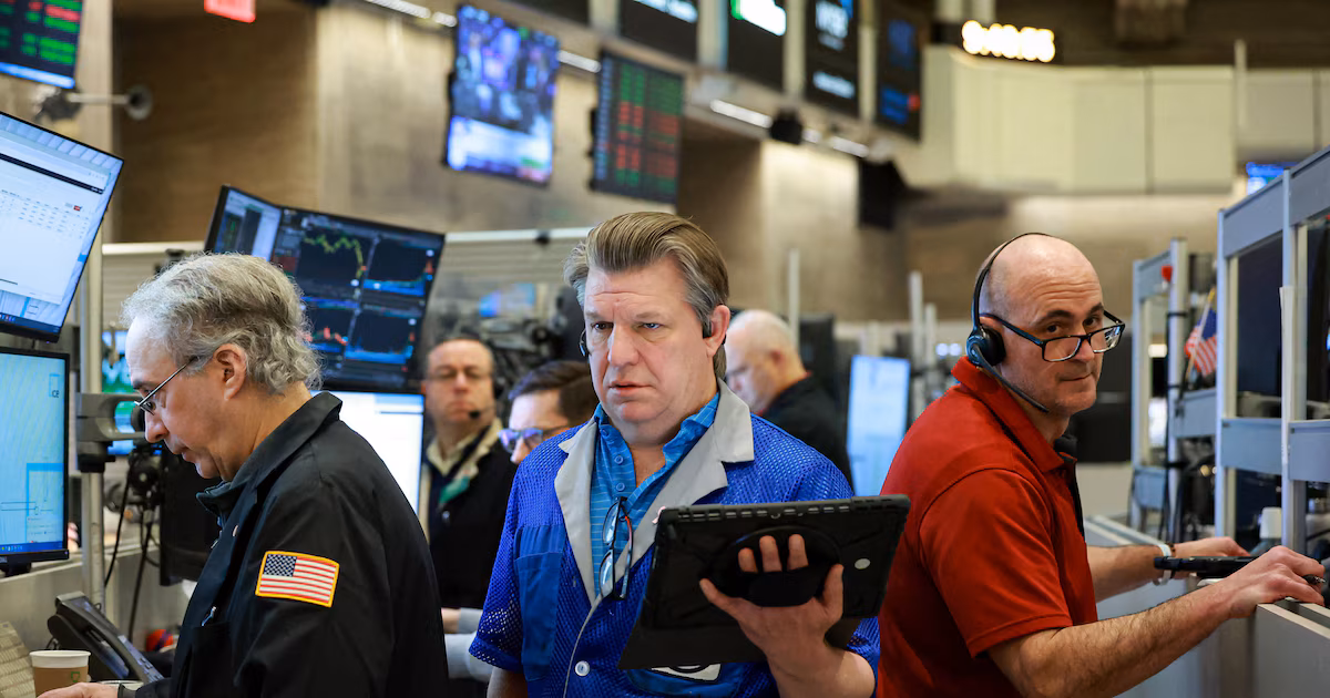 Jornada financiera: acciones argentinas suben hasta 6% en Wall Street; S&P Merval +2,8%, riesgo país arriba de 600