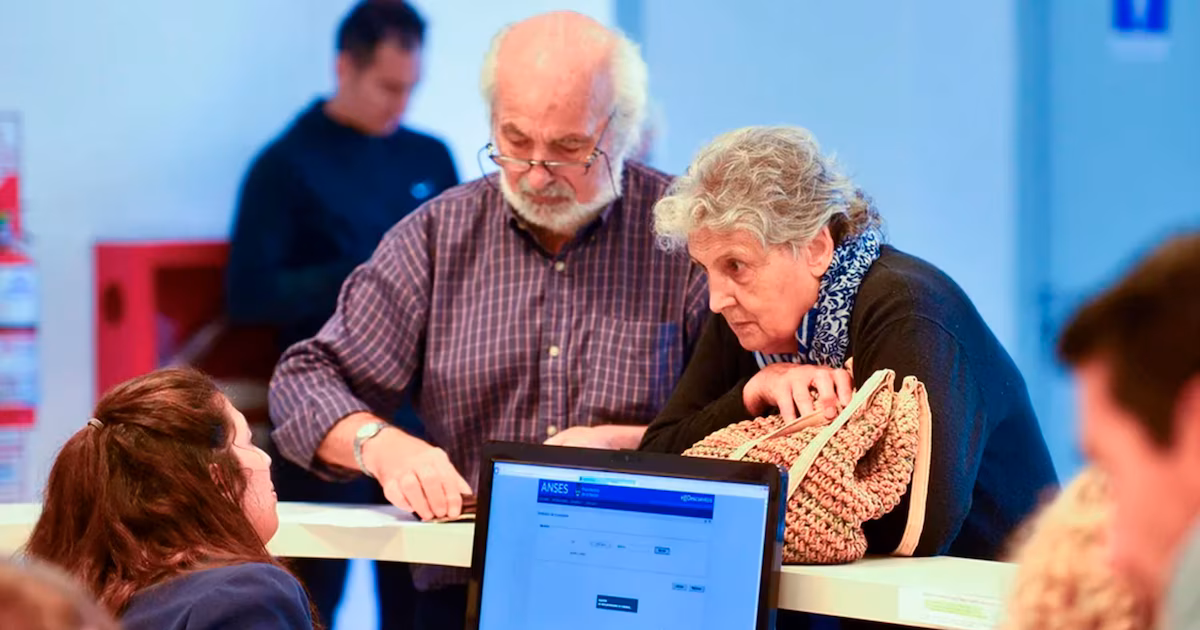 Cuándo cobro la jubilación de ANSES en marzo 2026: fechas por terminación de DNI y aumento por fórmula de movilidad