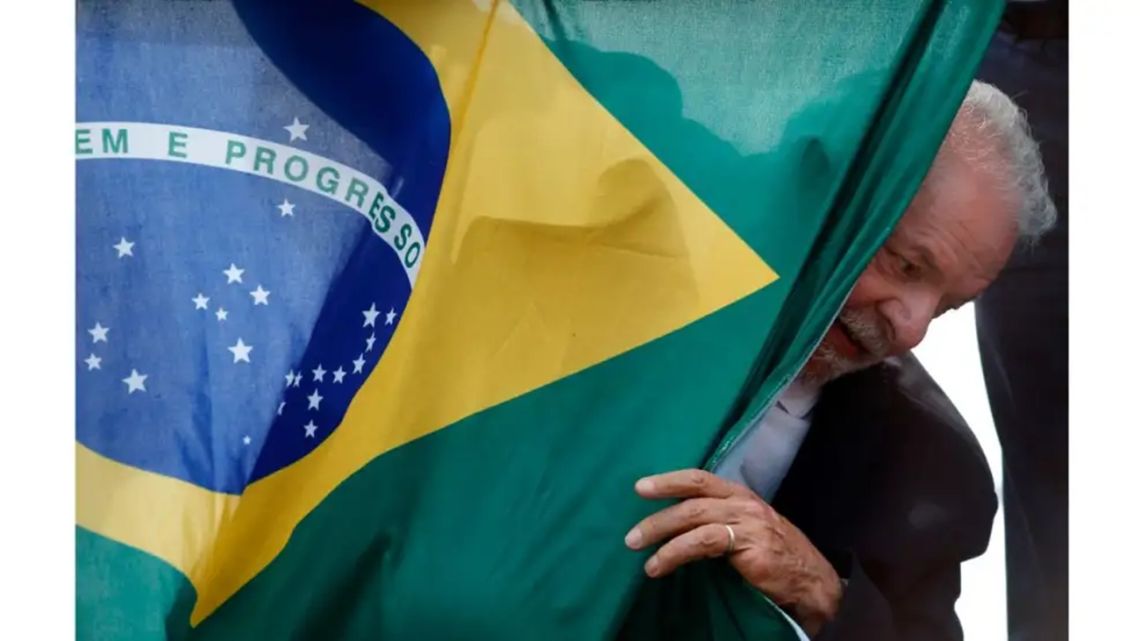 Elecciones en Brasil: Empate técnico entre Flavio Bolsonaro y Luis Ignacio Lula de Silva, tensión en la región