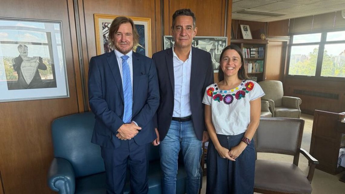 Gobierno de Córdoba reafirma compromiso con la memoria tras identificar restos de 12 víctimas de la dictadura