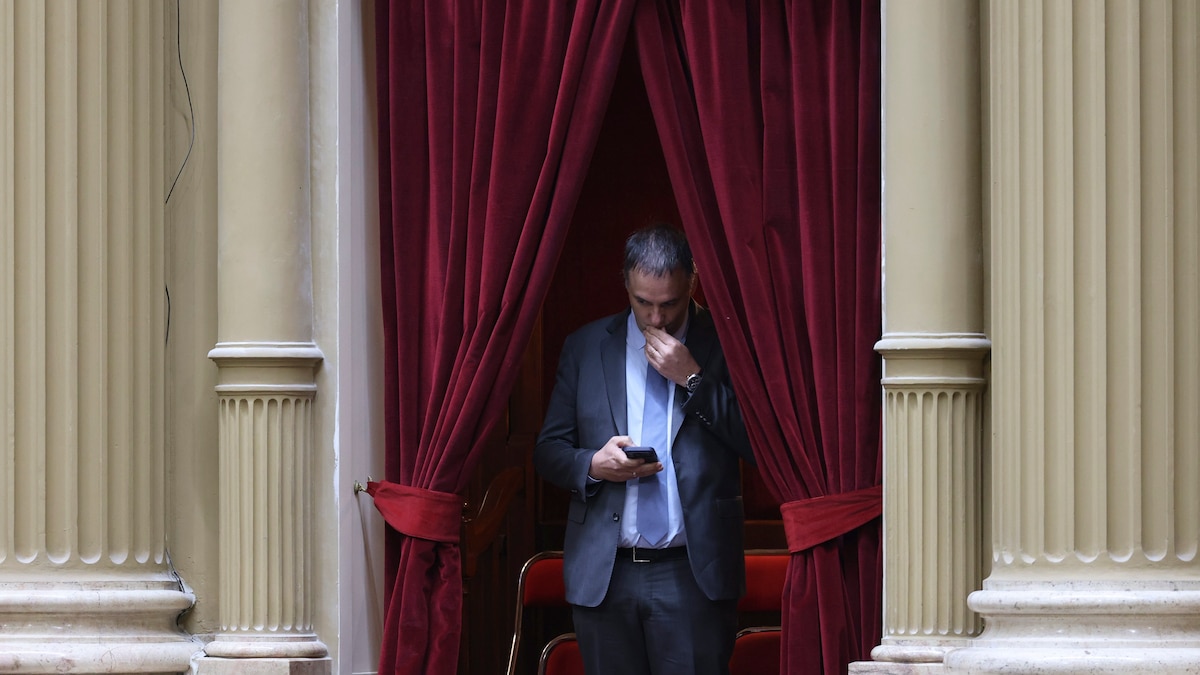 Análisis. Manuel Adorni: fin