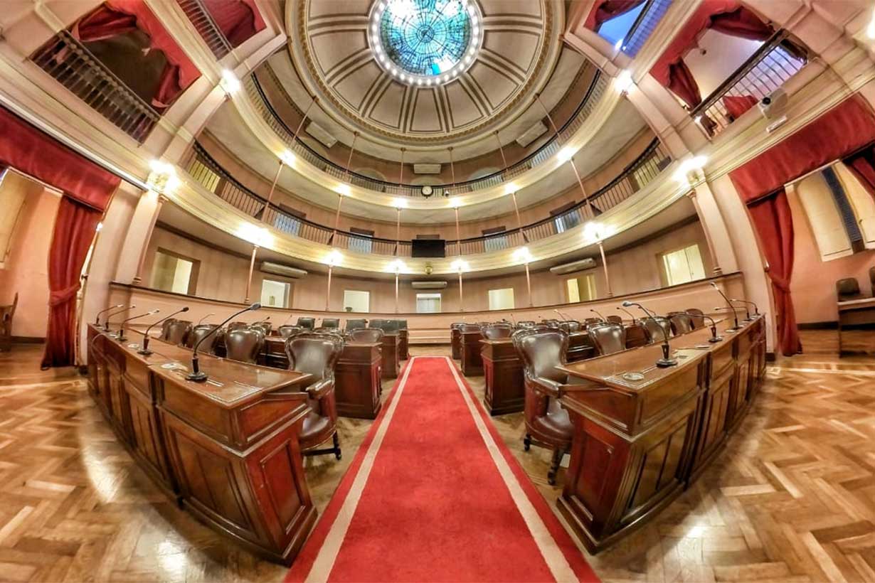 Contratos truchos II: segunda parte de la investigación apunta a responsables políticos del desfalco