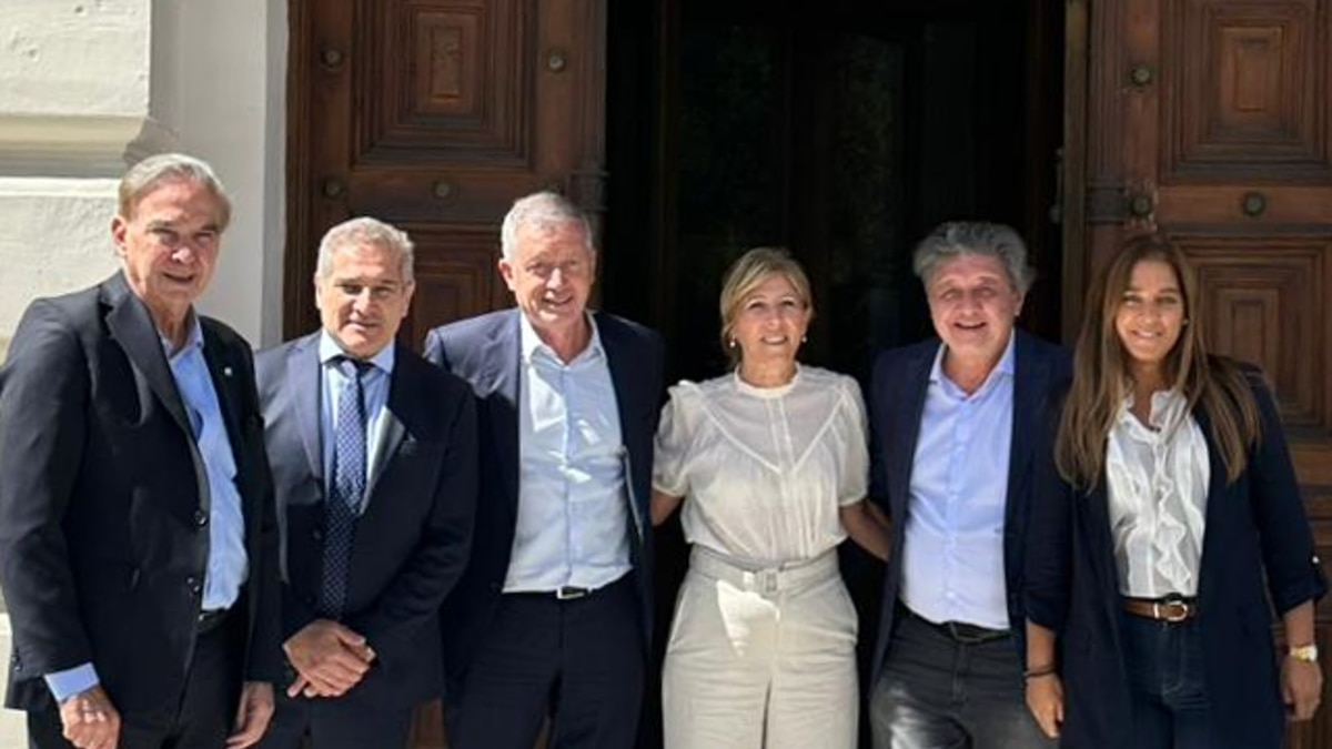 Rumbo a 2027. Pichetto busca ampliar el frente opositor y se reunió con el bloque de un exaliado de Milei