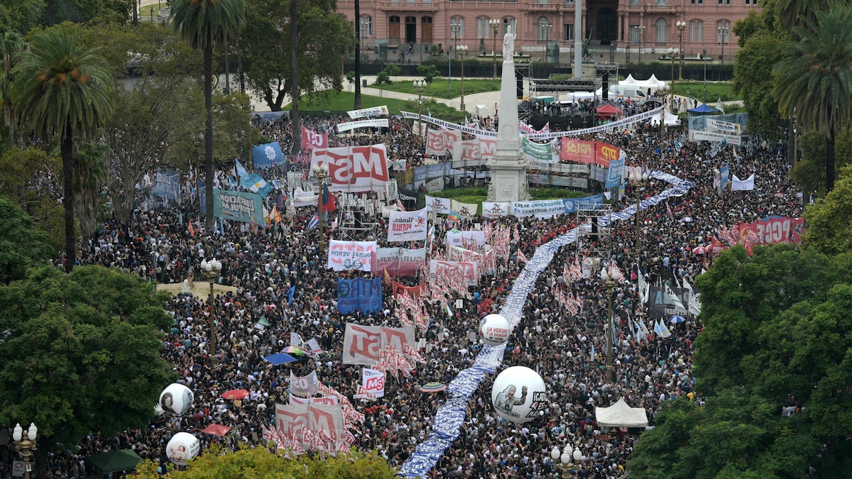 Cortes y marchas. Los organismos de derechos humanos y partidos opositores se movilizan a Plaza de Mayo por los 50 años del golpe