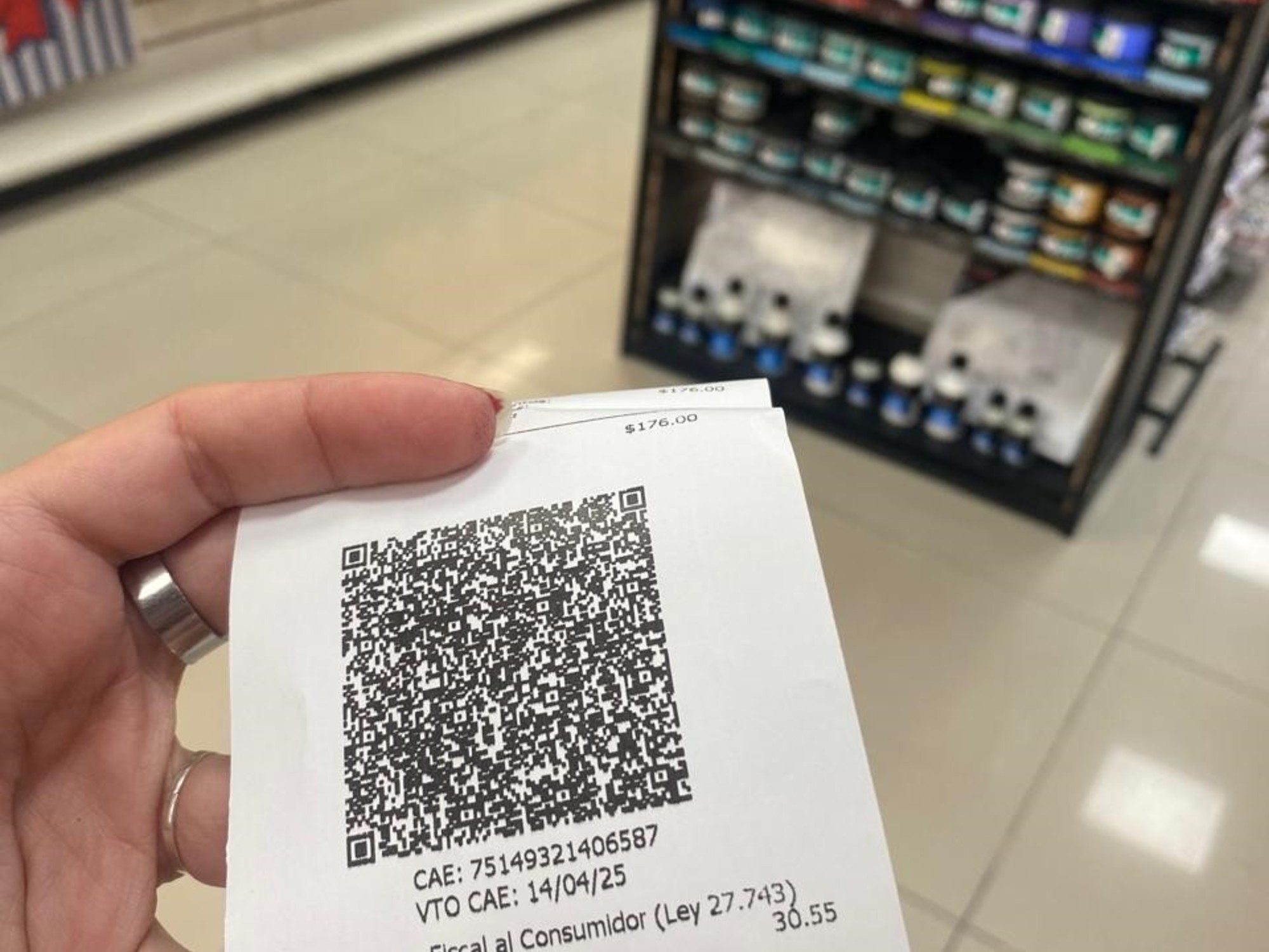 En medio de la pelea por las tasas municipales, los comercios porteños deberán incluir el detalle de Ingresos Brutos en los tickets