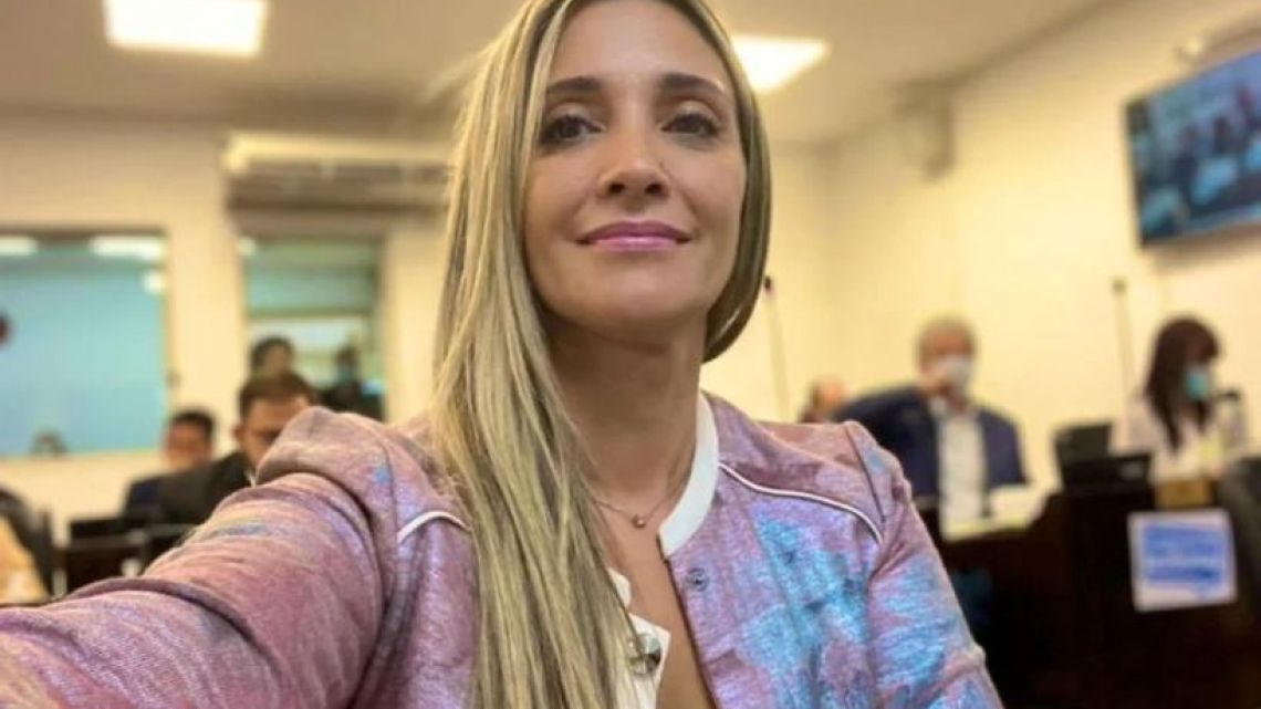 Intendenta chaqueña deberá pagar millonaria indemnización por publicaciones en Twitter a funcionario