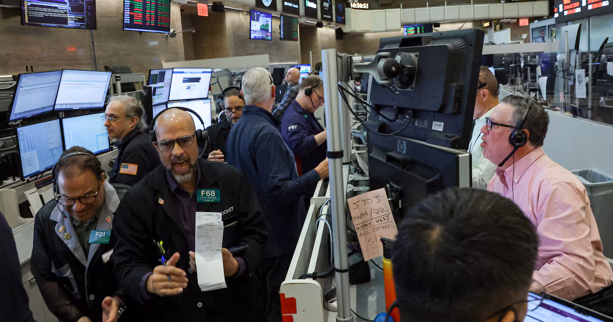 Jornada financiera: el petróleo se derrumbó 11% y arrastró a la baja a los activos argentinos