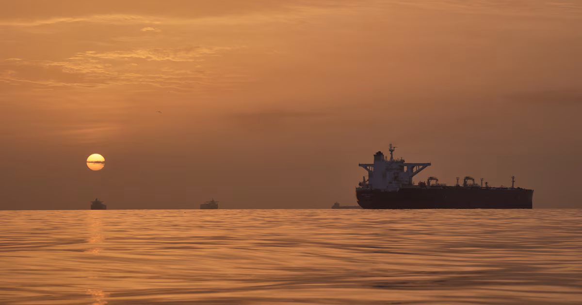 Estados Unidos evalúa impulsar una nueva coalición internacional para restablecer la navegación en el estrecho de Ormuz