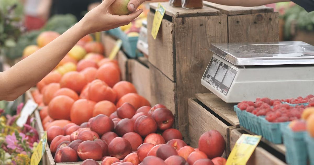 Las ventas minoristas volvieron a caer en marzo y encadenaron 11 meses consecutivos en baja