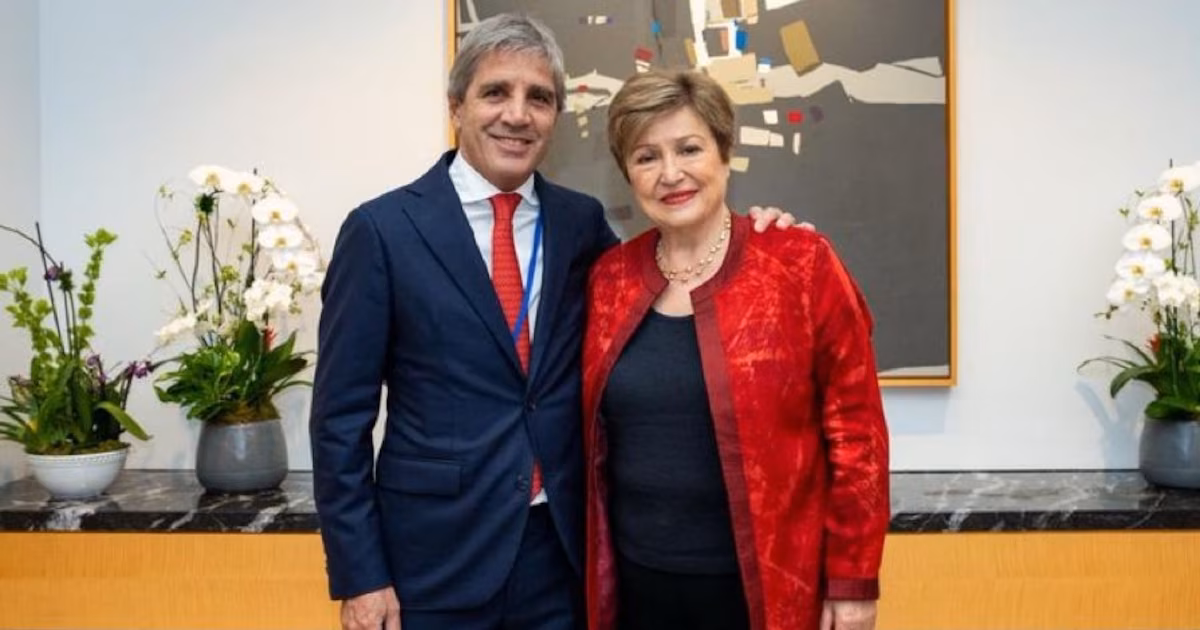 Luis Caputo, tras las reuniones en el FMI: “Por los fundamentos económicos de la Argentina, el riesgo país debería ser bastante más bajo”