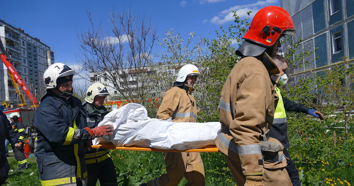 Ucrania investiga la ejecución de 300 prisioneros de guerra por parte de Rusia