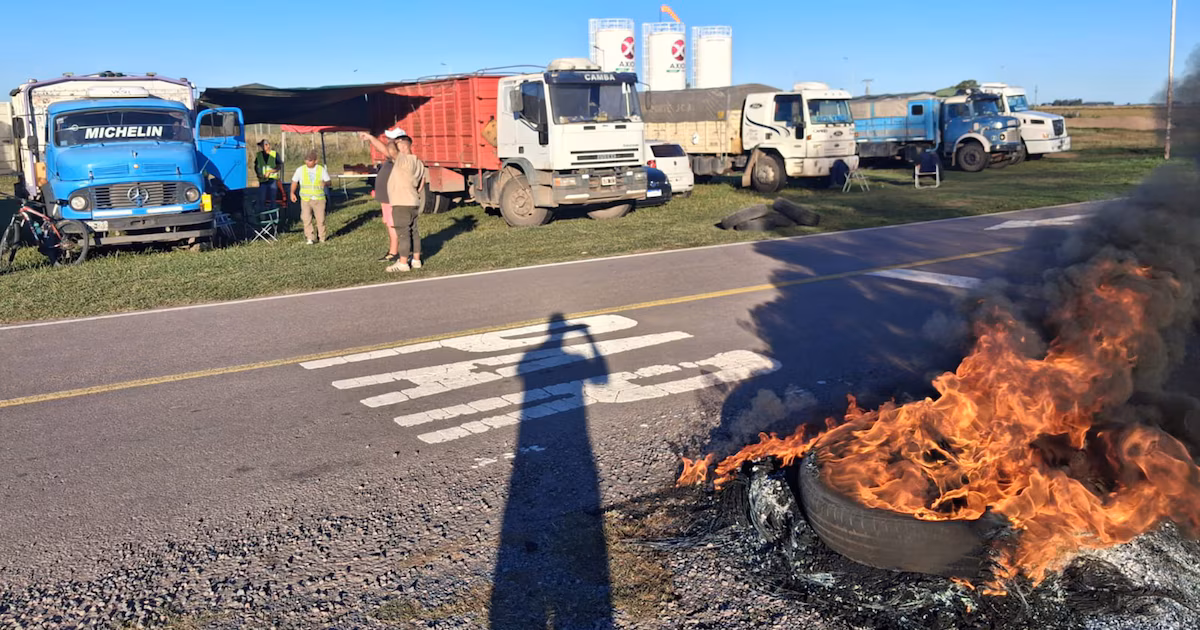 Paro de transportistas: advierten que por el conflicto en los puertos se perdieron USD 450 millones esta semana