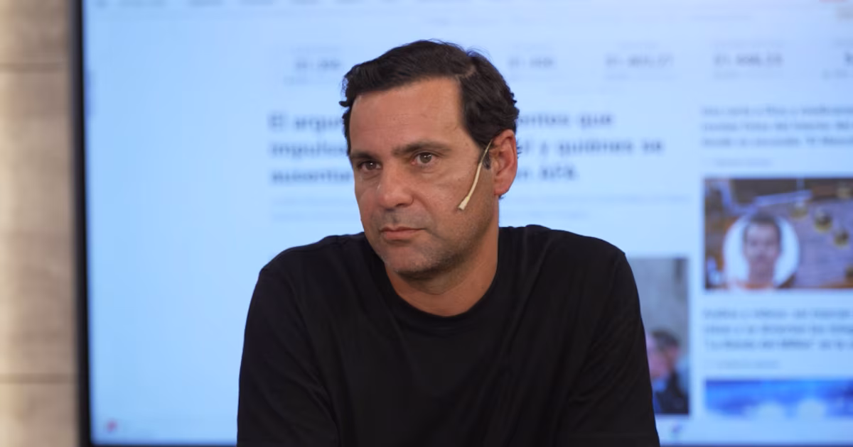 Fernando Marull explicó cómo la ruptura de Emiratos Árabes Unidos con la OPEP impacta en el precio de la nafta en ArgentinaEn diálogo con Infobae al Regreso, el economista analizó el efecto global de la decisión de Emiratos Árabes Unidos y explicó por qué los argentinos pagan hoy valores internacionales en los combustiblesPor Nicolás Sturtz