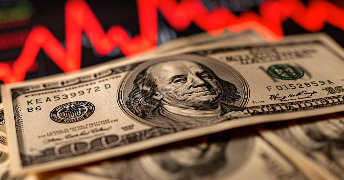 ¿Continuará la apreciación?: proyectan que el dólar seguirá perdiendo contra la inflación y afectará más a la industria