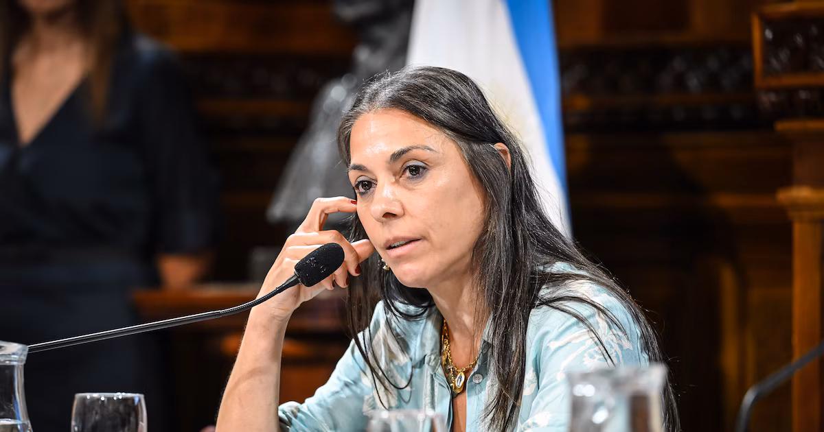 Oficializaron la desginación de Lucía Crexell como embajadora en Canadá tras la aprobación en el SenadoA principios de abril, la Cámara alta dio el visto bueno al pliego de la ahora representante diplomática. Su nombramiento fue publicado esta madrugada en el Boletín Oficial, al igual que el del nuevo representante ante la OMC