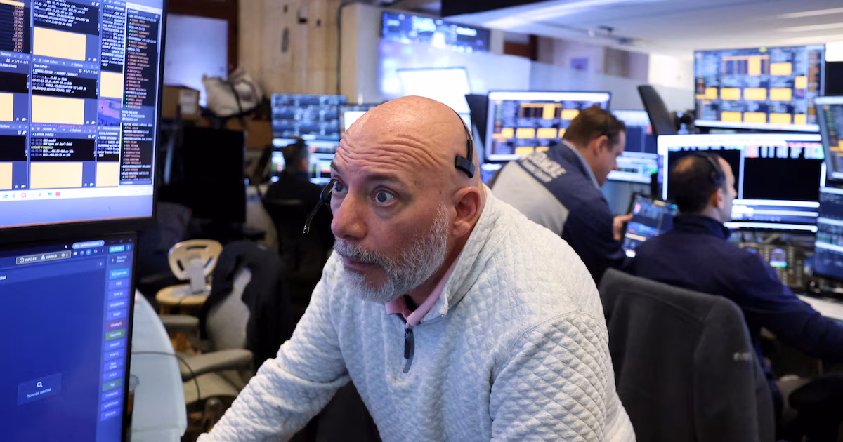 Jornada financiera: las acciones argentinas se hundieron hasta 9% en Wall Street y subió el riesgo país