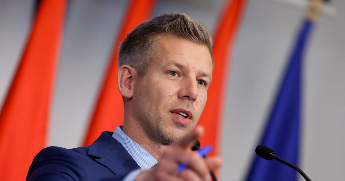 El nuevo líder de Hungría realizará su primera visita oficial a los jefes de la UE en Bruselas tras su victoria en las eleccionesEl nuevo primer ministro, Peter Magyar, busca inaugurar una etapa de cooperación con las instituciones europeas, que podría comenzar con la liberación de miles de millones de euros en fondos destinados a Budapest