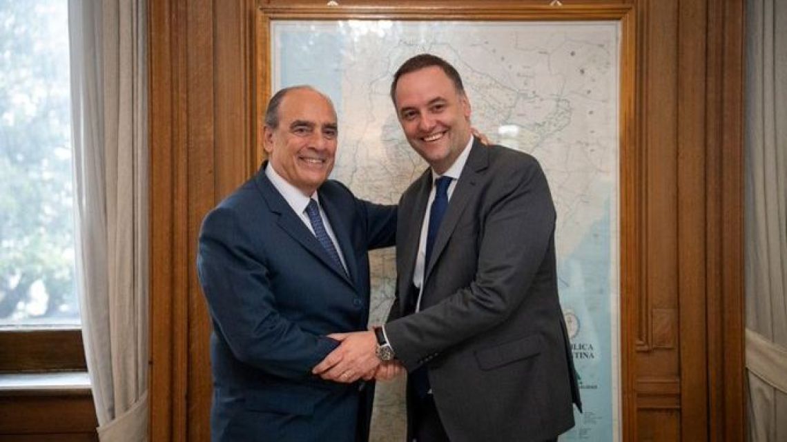 Guillermo Francos tildó de ‘acribillamiento mediático’ las denuncias contra Manuel Adorni