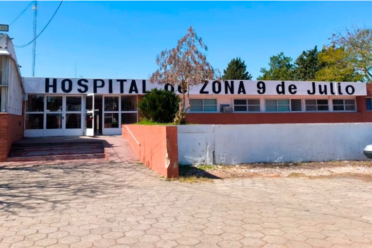 Balearon a un policía mientras inspeccionaba una vivienda usurpada