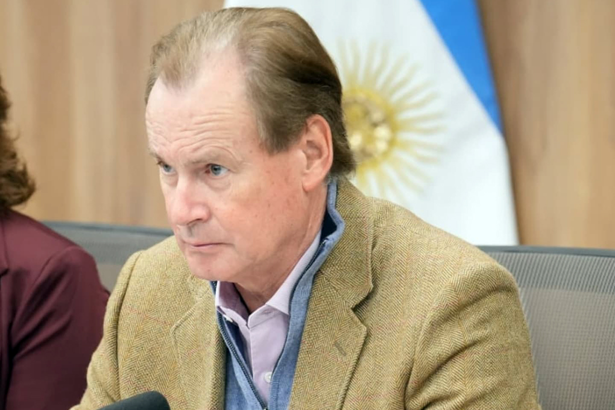 Con fuertes críticas hacia el fiscal Arias, el PJ y el FEF repudiaron los allanamientos a Bordet – Noticias