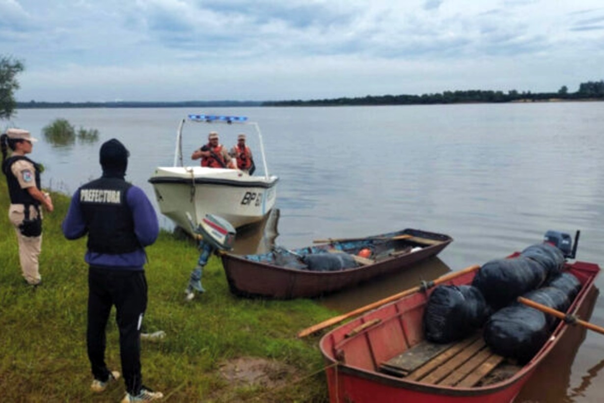 Frustran contrabando de mercadería ilegal valuado en 50 millones de pesos en la frontera