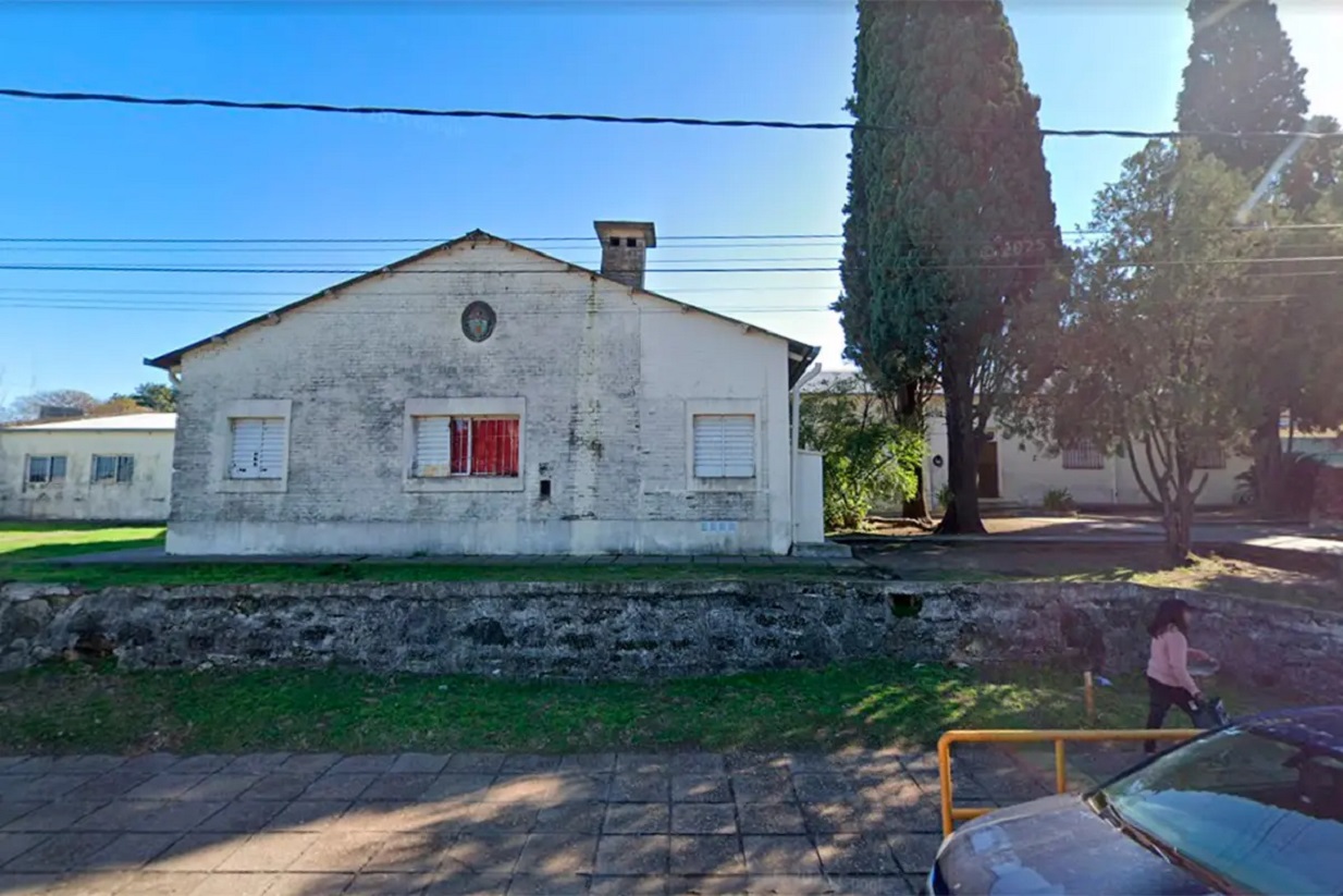 Denunciaron a una madre: la acusan de quedarse con casi $2 millones destinados a buzos de egresados – Noticias