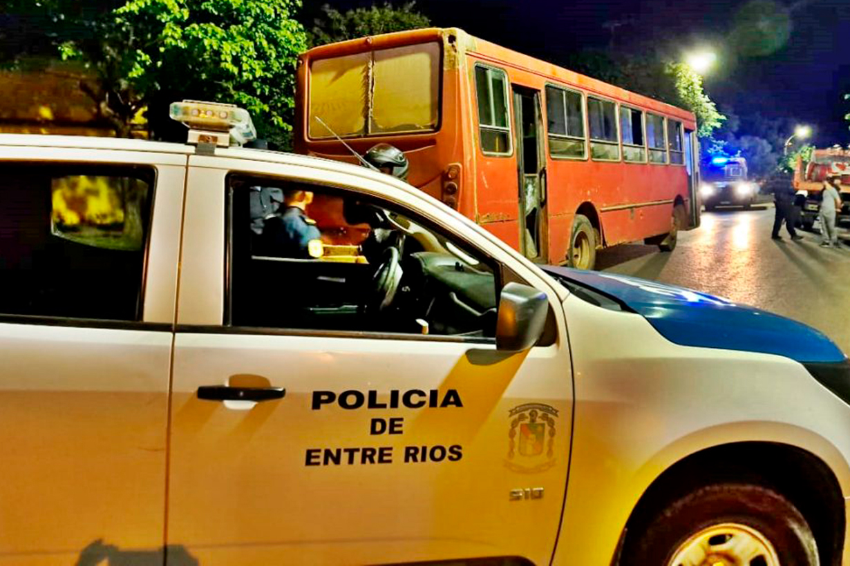 Está en Terapia un hombre que vivía en la calle y fue apuñalado en un ataque de tres personas – Noticias