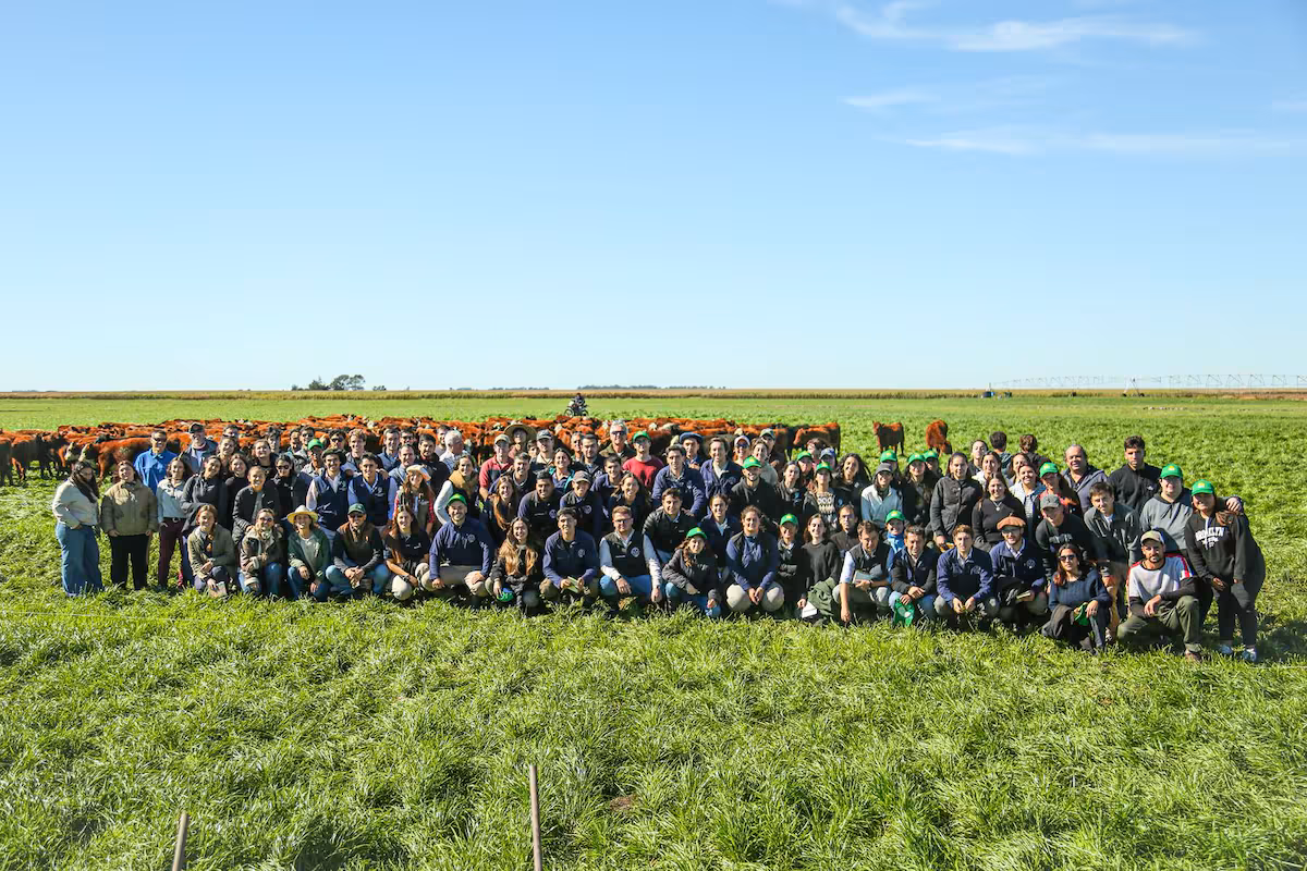 Importante iniciativa: el vínculo virtuoso que crece entre la producción y los estudiantes universitarios