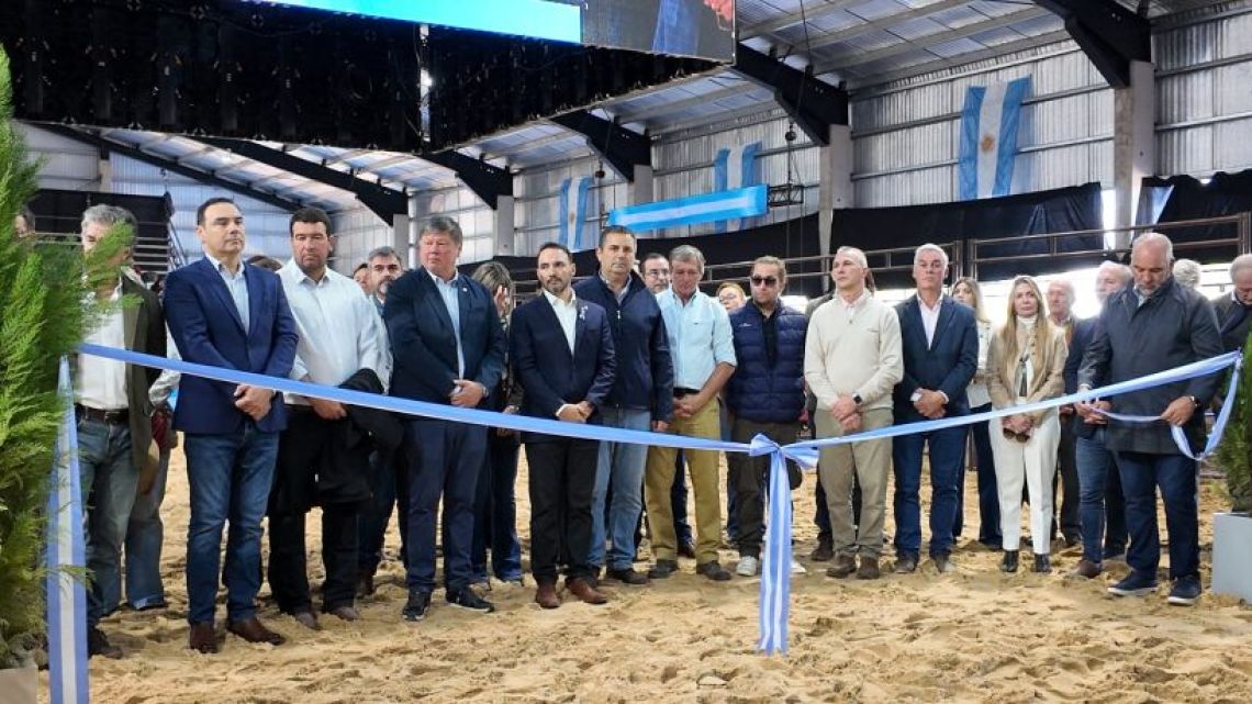Valdés apuesta a industrializar Corrientes para que “la riqueza no se vaya” a otras provincias
