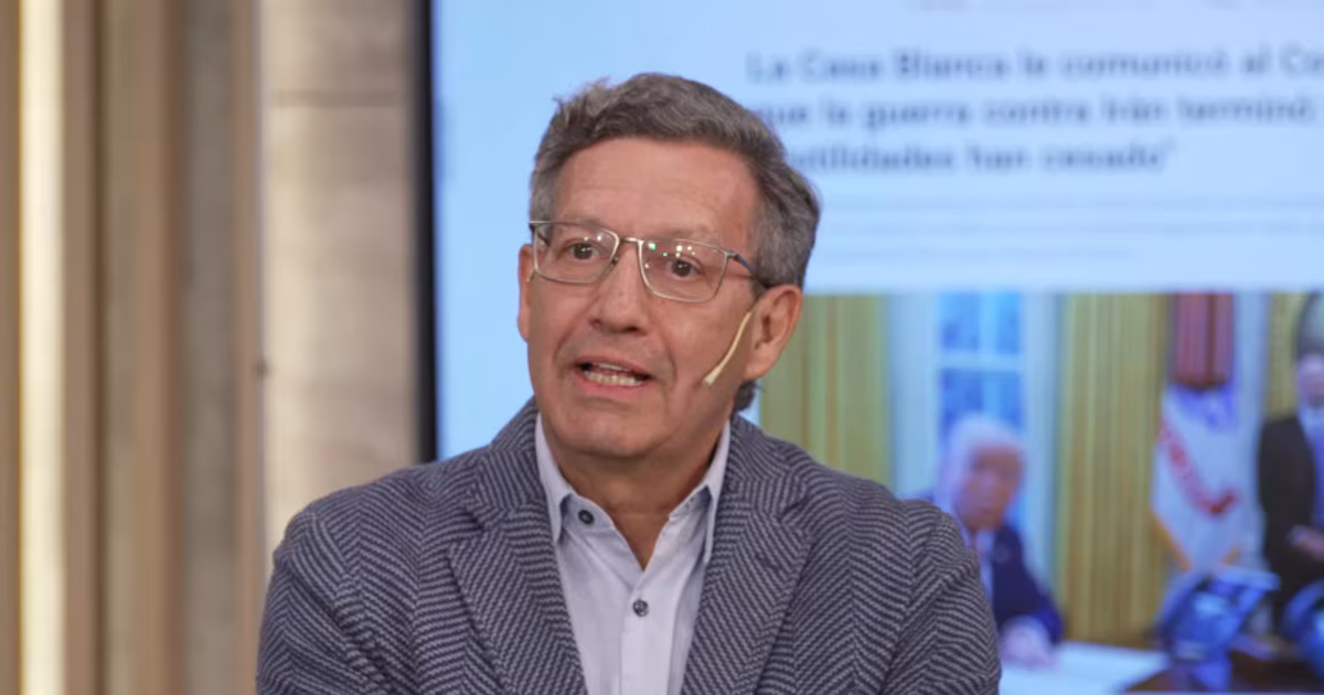 Ceferino Reato: “Menem quería ser el gran solucionador de las antinomias argentinas”El periodista presentó su libro “Pax Menemista” en la Feria del Libro el sábado pasado y repasó en Infobae al Regreso cómo Carlos Menem intentó reconciliar a la Argentina con polémicos indultos a militares y exguerrilleros