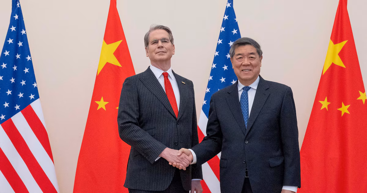 Scott Bessent se reúne en Seúl con una delegación china para retomar las negociaciones comerciales antes del encuentro entre Trump y Xi