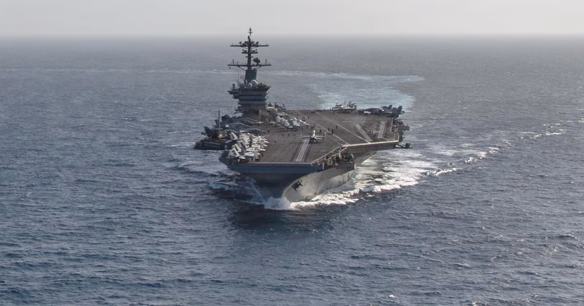 En medio de las negociaciones, Irán lanza nuevas amenazas a Trump: “La Armada que cree destruida lo mandará al fondo del mar”