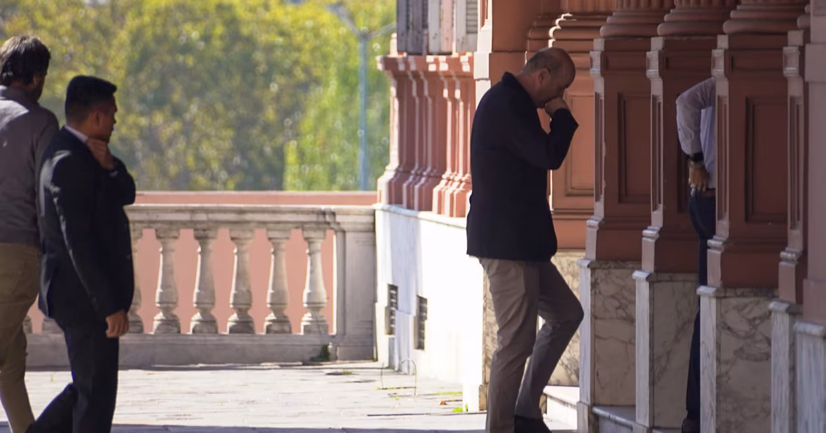 El Gobierno acelera los retiros voluntarios y avanza en la reducción de organismos descentralizados