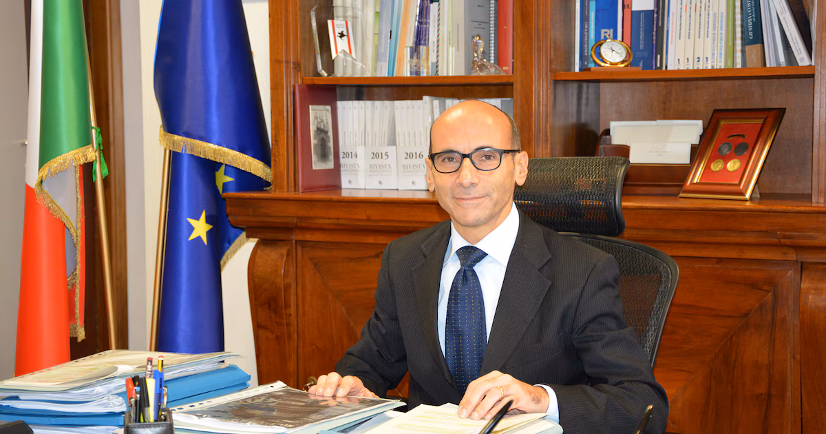 Giuseppe Busia, jefe anticorrupción de Italia: “La corrupción ya no usa valijas de dinero, hoy se oculta tras consultorías y sociedades pantalla”