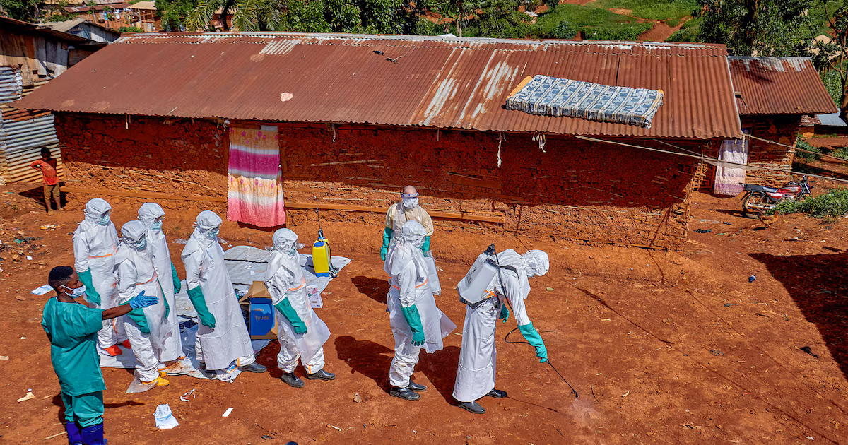 Al menos 43 muertos y más de 260 contagios confirmados por el brote de ébola en el Congo y Uganda