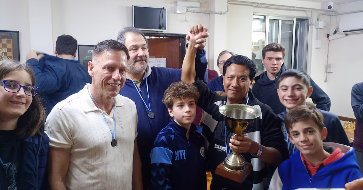 Peter Thiel, el magnate tecnológico que se instaló en Buenos Aires, jugó un torneo de ajedrez en el Abasto: salió tercero