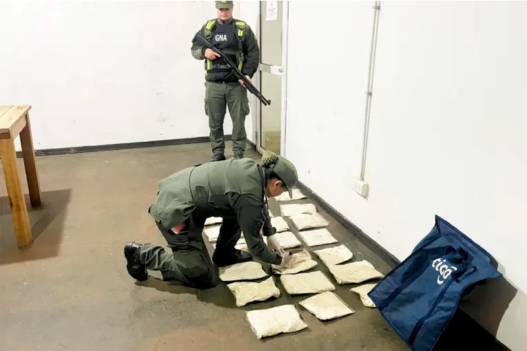Hallaron 18 kilos de cocaína ocultos en un camión que transitaba por el tramo misionero de Ruta 12