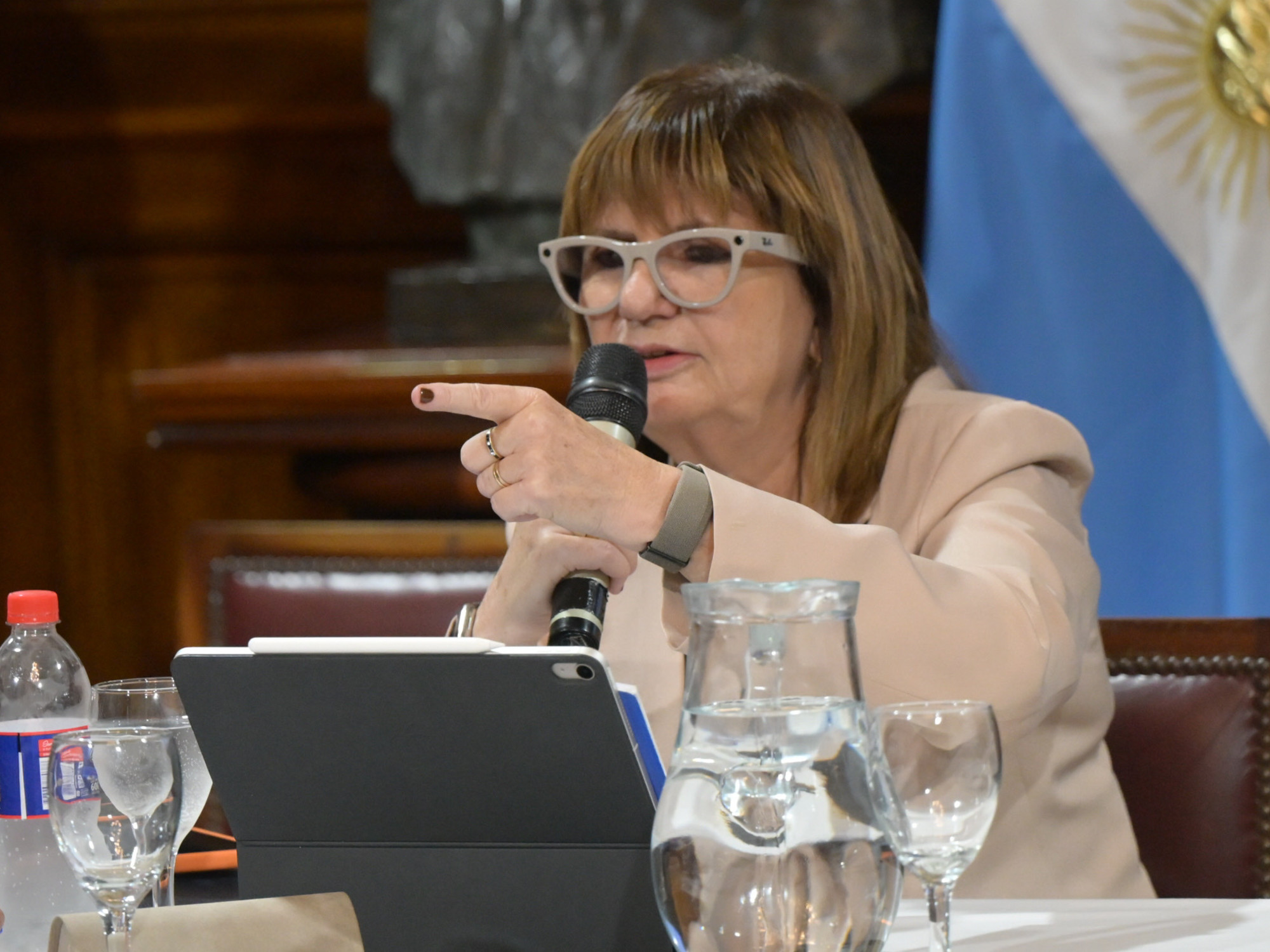 Ley de Villas: ganó la Iglesia