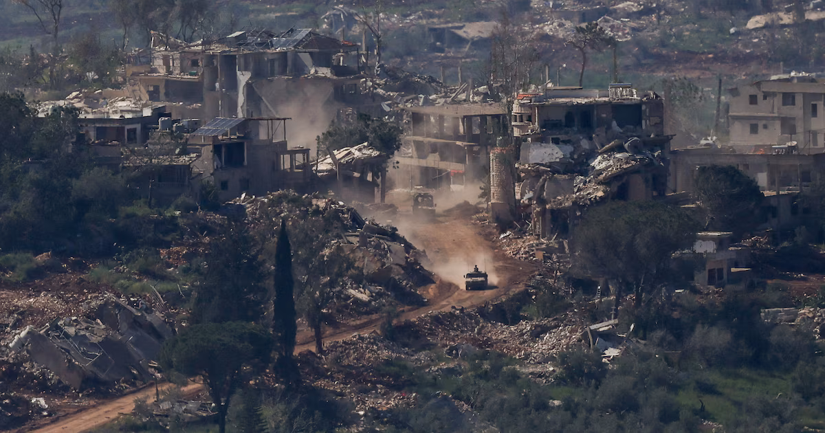 Tras un ataque contra el sur del Líbano, Benjamín Netanyahu reiteró que Israel mantendrá su presencia en esa zonaEl dirigente sostuvo en una conferencia en Tel Aviv que la fuerza militar conservará la llamada zona de seguridad el tiempo que considere necesario y que continúa la eliminación de estructuras vinculadas a Hezbolá