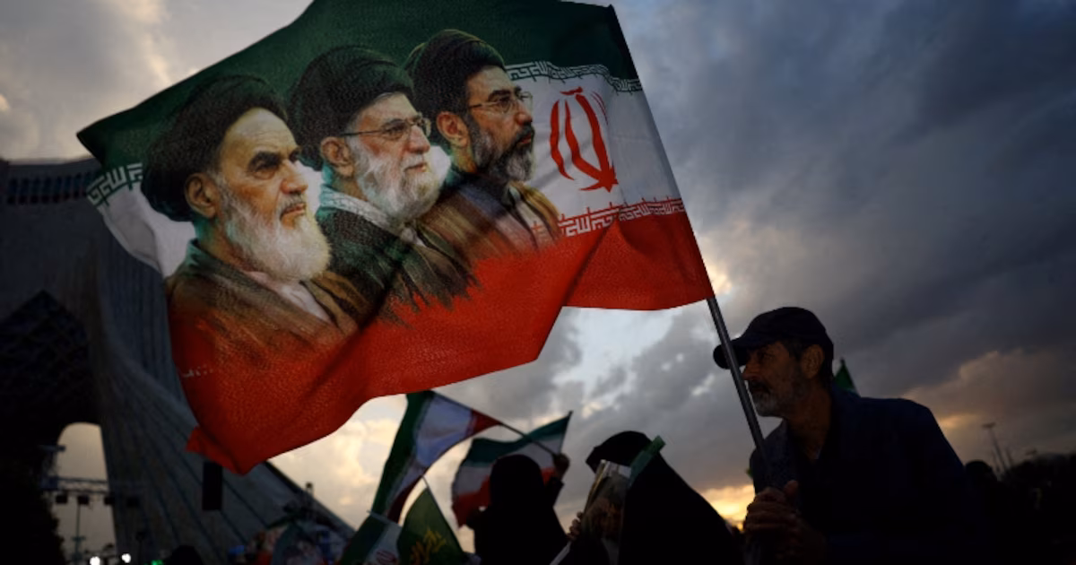 Irán amenazó con tomar represalias tras el bombardeo de Israel contra Hezbollah en Beirut: “La respuesta está llegando”Teherán sostuvo que la ofensiva israelí cruzó “líneas rojas” y reivindicó la coordinación de los grupos aliados que integran el llamado “Eje de la Resistencia”