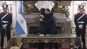 Con Adorni a su lado, Santilli juró como jefe de Gabinete: hubo fuerte presencia de gobernadores y dirigentes del PRO