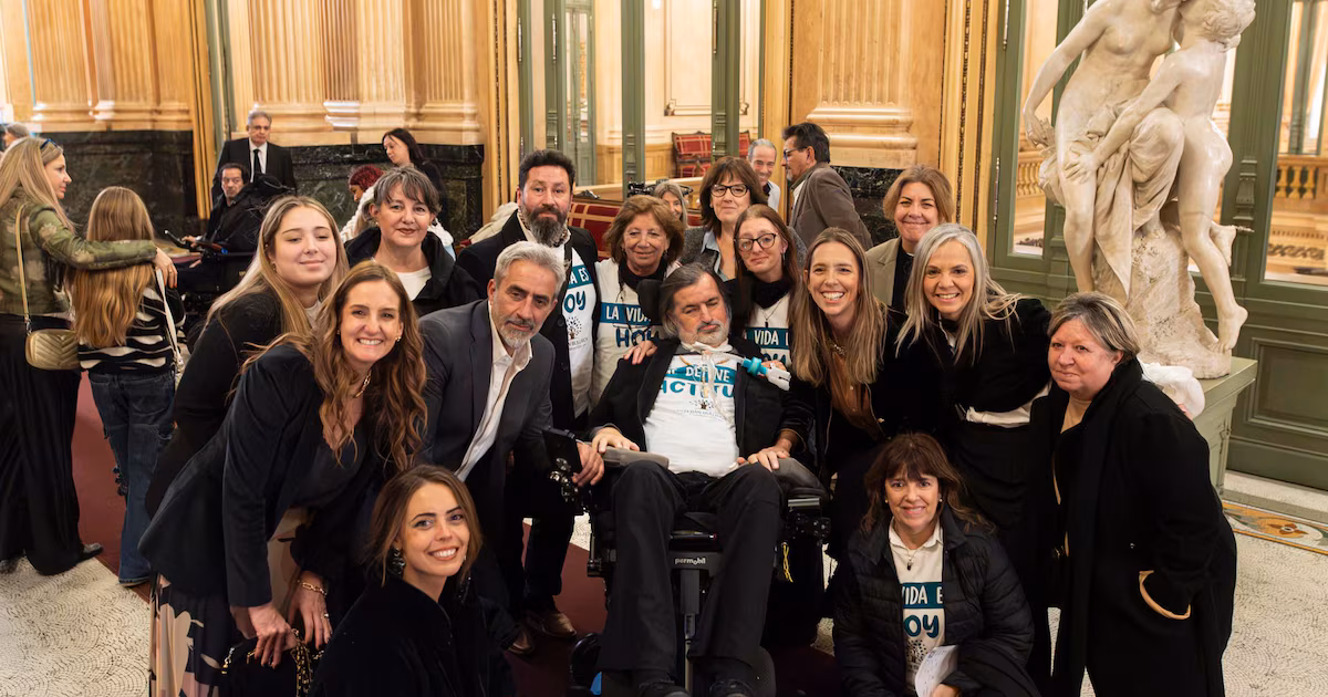 Esteban Bullrich renunció al PRO con críticas a Macri y a la “protección brindada a Manuel Adorni”