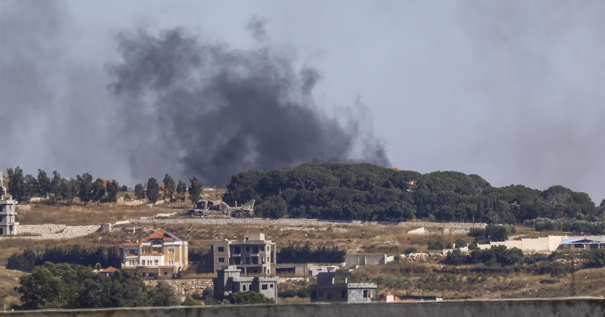 Israel y el grupo terrorista Hezbollah acordaron un alto el fuego en LíbanoLa tregua, que entró en vigor de inmediato, fue negociada por mediadores estadounidenses y qataríes tras conversaciones con israelíes e iraníes